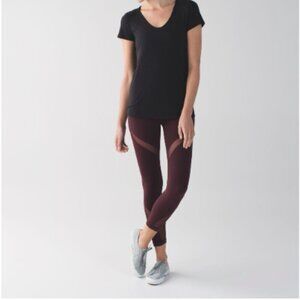 Lululemon High Times leggings Wrap Mesh in Bordeaux Drama size 4
